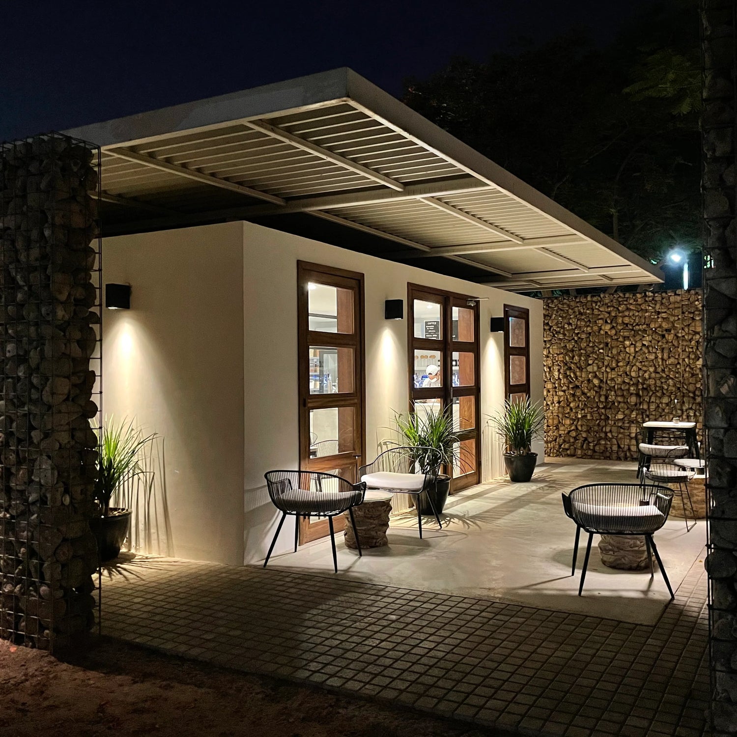 cafes_THE_BARN_Dubai_1