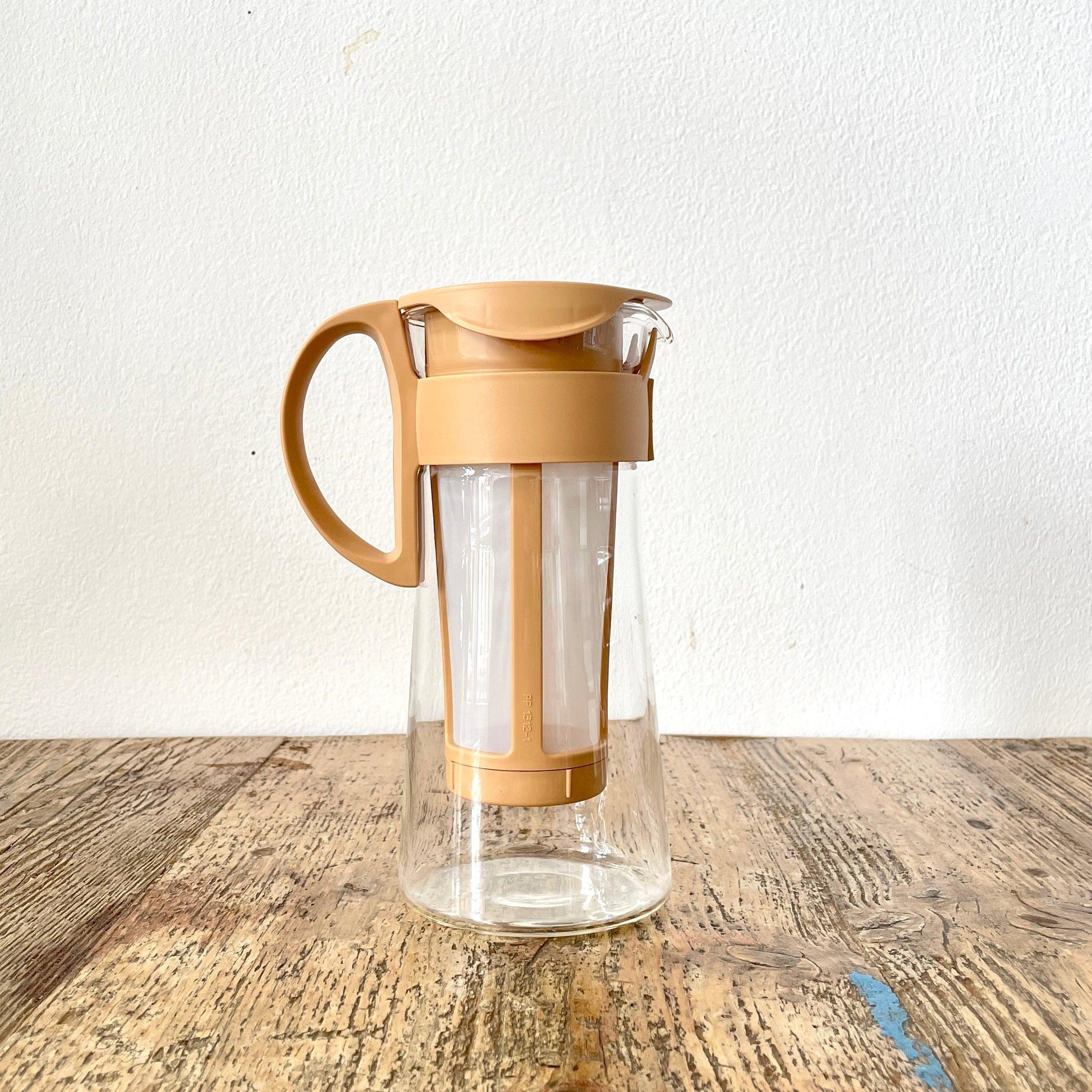 HARIO MIZUDASHI COLD BREWER in caramel colour option